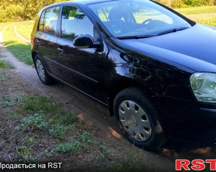 Черный Фольксваген Гольф, объемом двигателя 1.4 л и пробегом 230 тыс. км за 5450 $, фото 2 на Automoto.ua