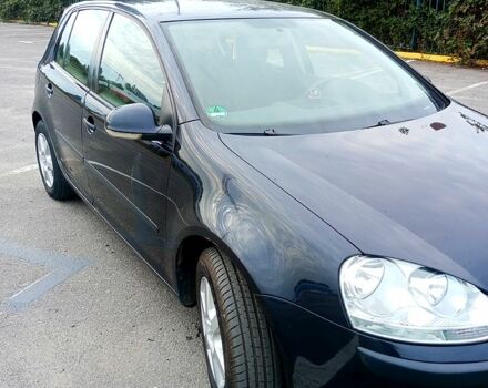 Черный Фольксваген Гольф, объемом двигателя 1.4 л и пробегом 250 тыс. км за 5000 $, фото 5 на Automoto.ua