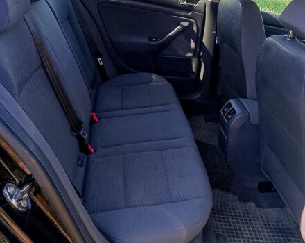 Черный Фольксваген Гольф, объемом двигателя 1.4 л и пробегом 230 тыс. км за 5450 $, фото 10 на Automoto.ua