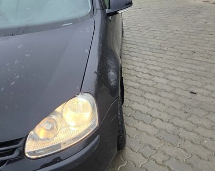 Черный Фольксваген Гольф, объемом двигателя 1.4 л и пробегом 220 тыс. км за 5600 $, фото 6 на Automoto.ua