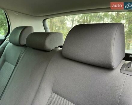 Черный Фольксваген Гольф, объемом двигателя 1.97 л и пробегом 418 тыс. км за 4650 $, фото 34 на Automoto.ua