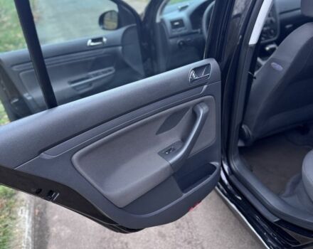 Чорний Фольксваген Гольф, об'ємом двигуна 1.6 л та пробігом 198 тис. км за 5100 $, фото 19 на Automoto.ua