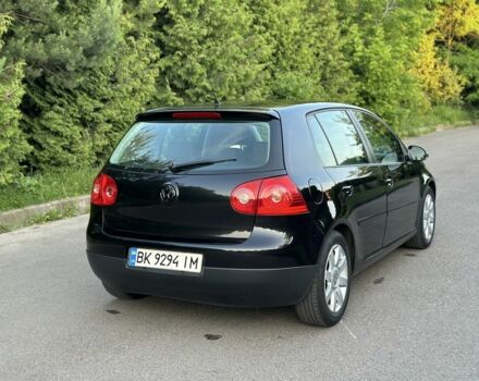 Черный Фольксваген Гольф, объемом двигателя 1.4 л и пробегом 205 тыс. км за 5300 $, фото 7 на Automoto.ua