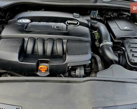 Чорний Фольксваген Гольф, об'ємом двигуна 1.6 л та пробігом 221 тис. км за 7399 $, фото 1 на Automoto.ua