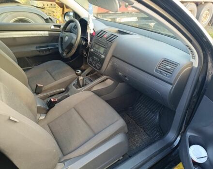 Чорний Фольксваген Гольф, об'ємом двигуна 1 л та пробігом 324 тис. км за 1600 $, фото 3 на Automoto.ua