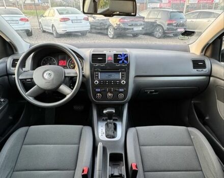 Чорний Фольксваген Гольф, об'ємом двигуна 1.6 л та пробігом 137 тис. км за 7000 $, фото 15 на Automoto.ua