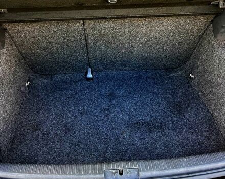 Черный Фольксваген Гольф, объемом двигателя 1.4 л и пробегом 197 тыс. км за 5400 $, фото 6 на Automoto.ua