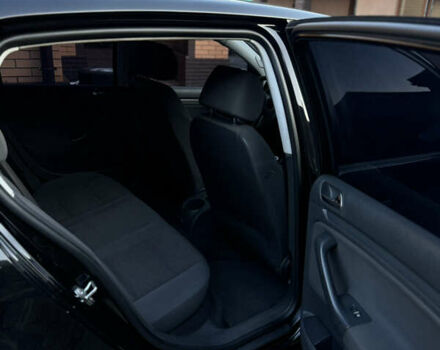 Черный Фольксваген Гольф, объемом двигателя 1.4 л и пробегом 266 тыс. км за 4800 $, фото 8 на Automoto.ua