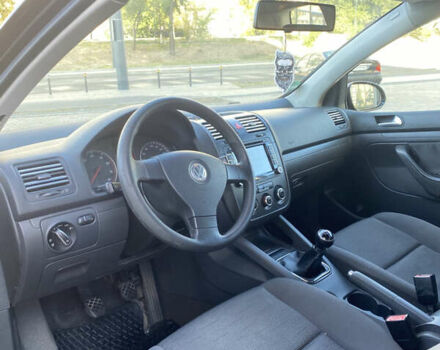 Черный Фольксваген Гольф, объемом двигателя 1.39 л и пробегом 245 тыс. км за 4700 $, фото 5 на Automoto.ua