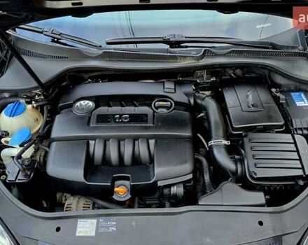 Черный Фольксваген Гольф, объемом двигателя 1.6 л и пробегом 210 тыс. км за 7299 $, фото 32 на Automoto.ua