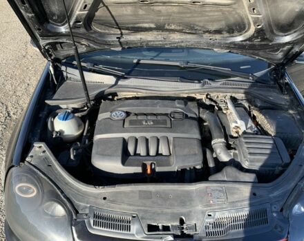 Черный Фольксваген Гольф, объемом двигателя 1.6 л и пробегом 340 тыс. км за 4900 $, фото 6 на Automoto.ua