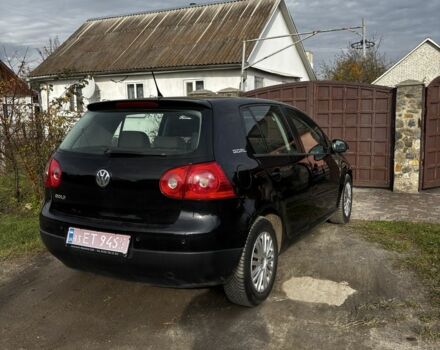 Черный Фольксваген Гольф, объемом двигателя 1.4 л и пробегом 250 тыс. км за 4650 $, фото 5 на Automoto.ua