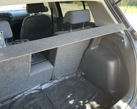 Черный Фольксваген Гольф, объемом двигателя 1.39 л и пробегом 203 тыс. км за 4600 $, фото 3 на Automoto.ua