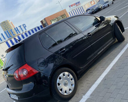 Черный Фольксваген Гольф, объемом двигателя 1.6 л и пробегом 300 тыс. км за 6200 $, фото 6 на Automoto.ua