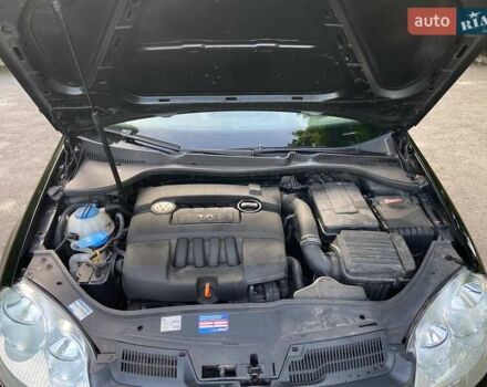 Чорний Фольксваген Гольф, об'ємом двигуна 1.6 л та пробігом 233 тис. км за 4950 $, фото 10 на Automoto.ua