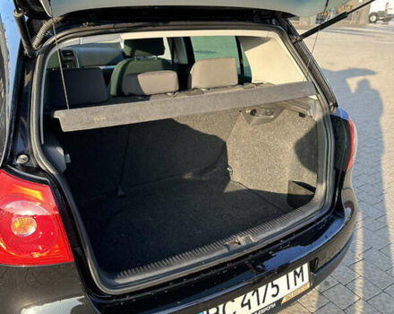 Черный Фольксваген Гольф, объемом двигателя 1.6 л и пробегом 192 тыс. км за 6000 $, фото 9 на Automoto.ua