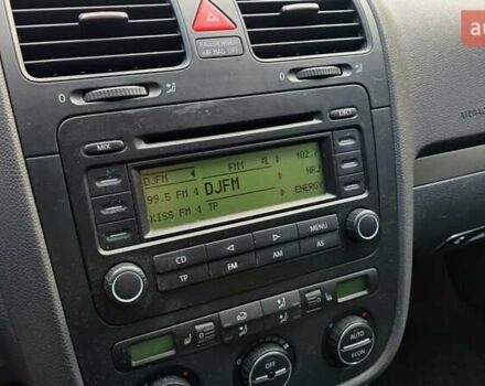 Чорний Фольксваген Гольф, об'ємом двигуна 1.6 л та пробігом 221 тис. км за 7399 $, фото 46 на Automoto.ua