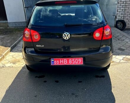 Черный Фольксваген Гольф, объемом двигателя 1.4 л и пробегом 197 тыс. км за 5400 $, фото 2 на Automoto.ua
