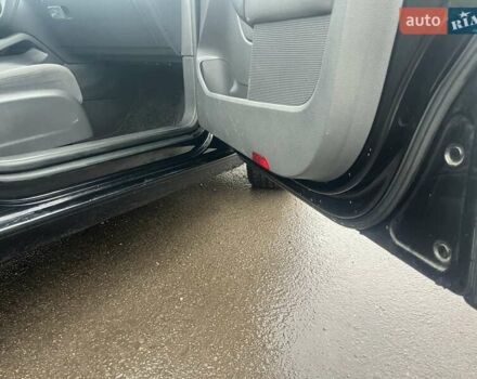 Черный Фольксваген Гольф, объемом двигателя 1.4 л и пробегом 225 тыс. км за 4500 $, фото 13 на Automoto.ua