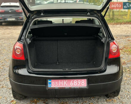 Чорний Фольксваген Гольф, об'ємом двигуна 1.4 л та пробігом 237 тис. км за 5100 $, фото 34 на Automoto.ua