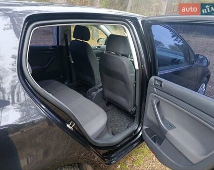 Чорний Фольксваген Гольф, об'ємом двигуна 1.6 л та пробігом 240 тис. км за 5700 $, фото 9 на Automoto.ua