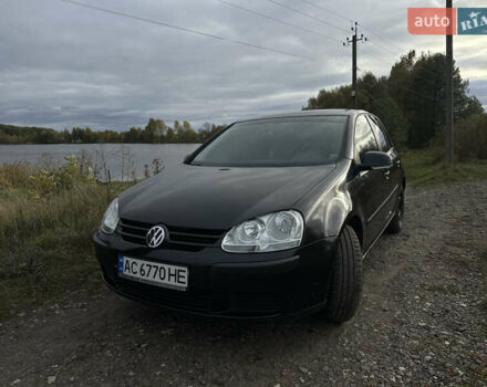Черный Фольксваген Гольф, объемом двигателя 1.39 л и пробегом 121 тыс. км за 5150 $, фото 1 на Automoto.ua