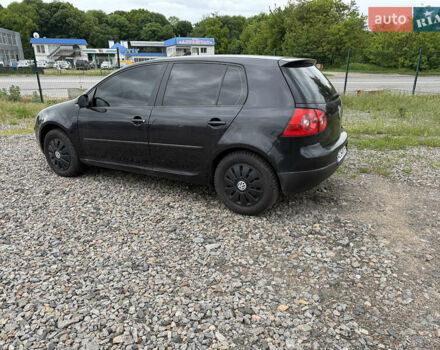 Черный Фольксваген Гольф, объемом двигателя 1.6 л и пробегом 256 тыс. км за 5800 $, фото 9 на Automoto.ua