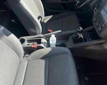 Фольксваген Гольф 2005 у Покров (Орджонікідзе) на Automoto.ua Чорний Фольксваген Гольф, об'ємом двигуна 1.6 л та пробігом 290 тис. км за 6000 $, фото 16 на Automoto.ua