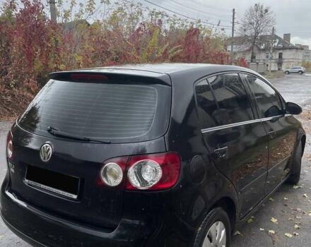 Черный Фольксваген Гольф, объемом двигателя 1.39 л и пробегом 203 тыс. км за 4600 $, фото 1 на Automoto.ua