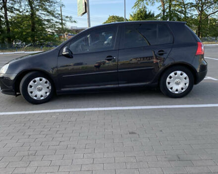 Черный Фольксваген Гольф, объемом двигателя 1.6 л и пробегом 300 тыс. км за 6200 $, фото 3 на Automoto.ua