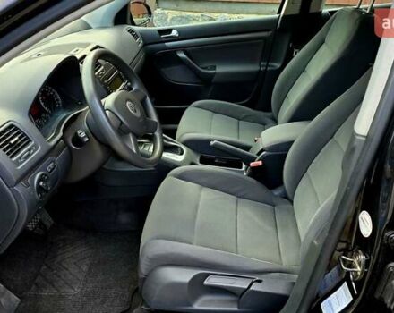 Чорний Фольксваген Гольф, об'ємом двигуна 1.6 л та пробігом 221 тис. км за 7399 $, фото 39 на Automoto.ua