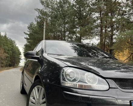 Черный Фольксваген Гольф, объемом двигателя 2 л и пробегом 330 тыс. км за 5700 $, фото 1 на Automoto.ua