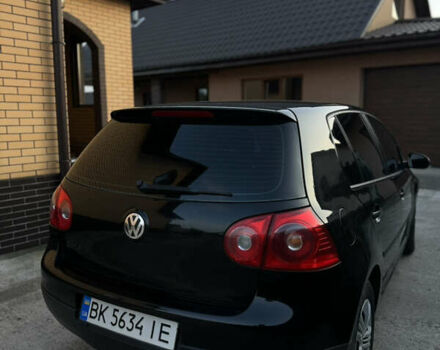 Черный Фольксваген Гольф, объемом двигателя 1.4 л и пробегом 266 тыс. км за 4800 $, фото 6 на Automoto.ua