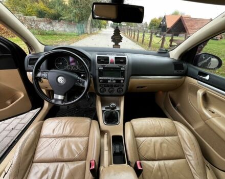 Черный Фольксваген Гольф, объемом двигателя 1.9 л и пробегом 240 тыс. км за 1500 $, фото 6 на Automoto.ua