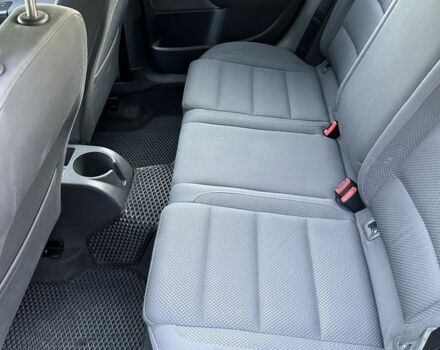 Черный Фольксваген Гольф, объемом двигателя 1.4 л и пробегом 205 тыс. км за 5300 $, фото 16 на Automoto.ua