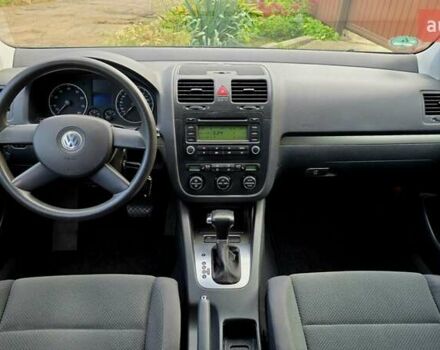 Чорний Фольксваген Гольф, об'ємом двигуна 1.6 л та пробігом 221 тис. км за 7399 $, фото 2 на Automoto.ua