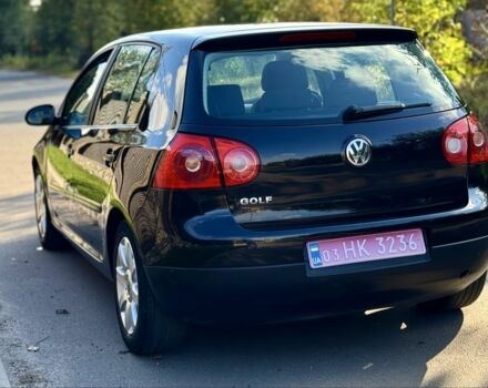 Черный Фольксваген Гольф, объемом двигателя 1.6 л и пробегом 215 тыс. км за 6500 $, фото 4 на Automoto.ua