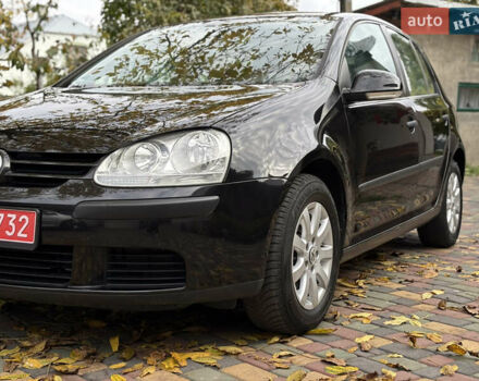 Черный Фольксваген Гольф, объемом двигателя 1.4 л и пробегом 270 тыс. км за 5049 $, фото 4 на Automoto.ua
