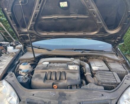 Черный Фольксваген Гольф, объемом двигателя 1.6 л и пробегом 223 тыс. км за 6400 $, фото 8 на Automoto.ua