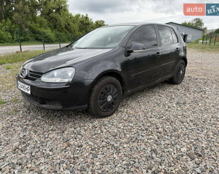 Черный Фольксваген Гольф, объемом двигателя 1.6 л и пробегом 256 тыс. км за 5800 $, фото 1 на Automoto.ua
