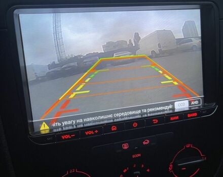 Черный Фольксваген Гольф, объемом двигателя 1.6 л и пробегом 287 тыс. км за 4800 $, фото 21 на Automoto.ua