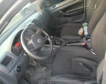 Черный Фольксваген Гольф, объемом двигателя 1.6 л и пробегом 190 тыс. км за 6200 $, фото 6 на Automoto.ua