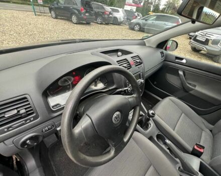 Черный Фольксваген Гольф, объемом двигателя 1.6 л и пробегом 191 тыс. км за 5499 $, фото 21 на Automoto.ua