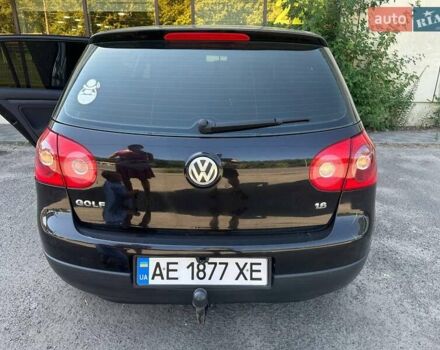 Фольксваген Гольф 2005 у Покров (Орджонікідзе) на Automoto.ua Чорний Фольксваген Гольф, об'ємом двигуна 1.6 л та пробігом 290 тис. км за 6000 $, фото 11 на Automoto.ua