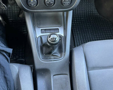 Черный Фольксваген Гольф, объемом двигателя 1.6 л и пробегом 192 тыс. км за 6000 $, фото 20 на Automoto.ua