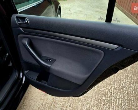 Чорний Фольксваген Гольф, об'ємом двигуна 1.6 л та пробігом 221 тис. км за 7399 $, фото 51 на Automoto.ua