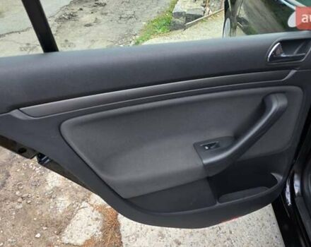 Чорний Фольксваген Гольф, об'ємом двигуна 1.6 л та пробігом 221 тис. км за 7399 $, фото 53 на Automoto.ua