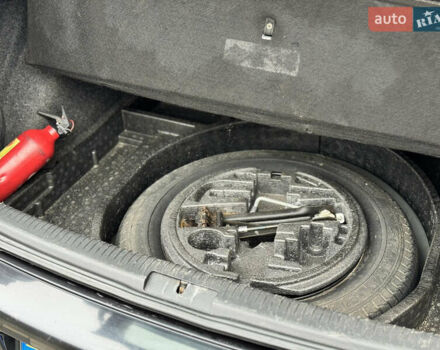 Черный Фольксваген Гольф, объемом двигателя 1.4 л и пробегом 197 тыс. км за 5500 $, фото 40 на Automoto.ua