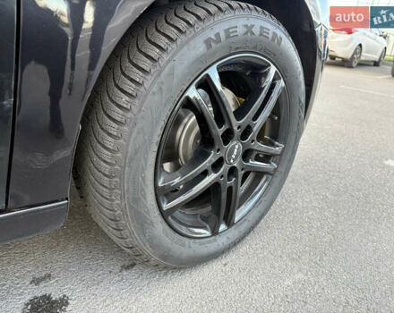 Черный Фольксваген Гольф, объемом двигателя 1.6 л и пробегом 216 тыс. км за 6100 $, фото 13 на Automoto.ua