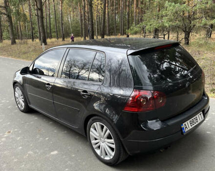 Черный Фольксваген Гольф, объемом двигателя 2 л и пробегом 330 тыс. км за 5700 $, фото 4 на Automoto.ua